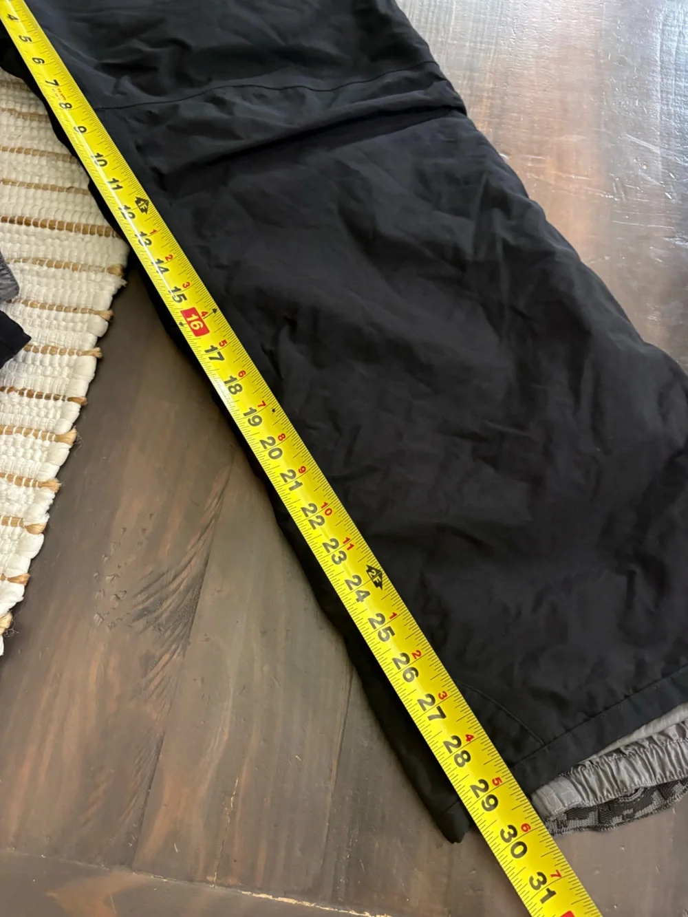 The North Face Hyvent snow/ski pants